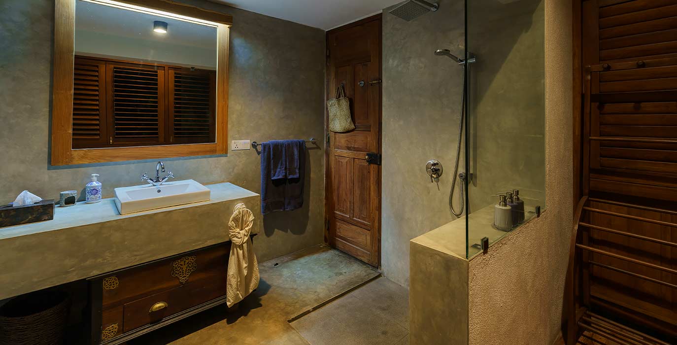 Royal indigo bedroom Luxury villa