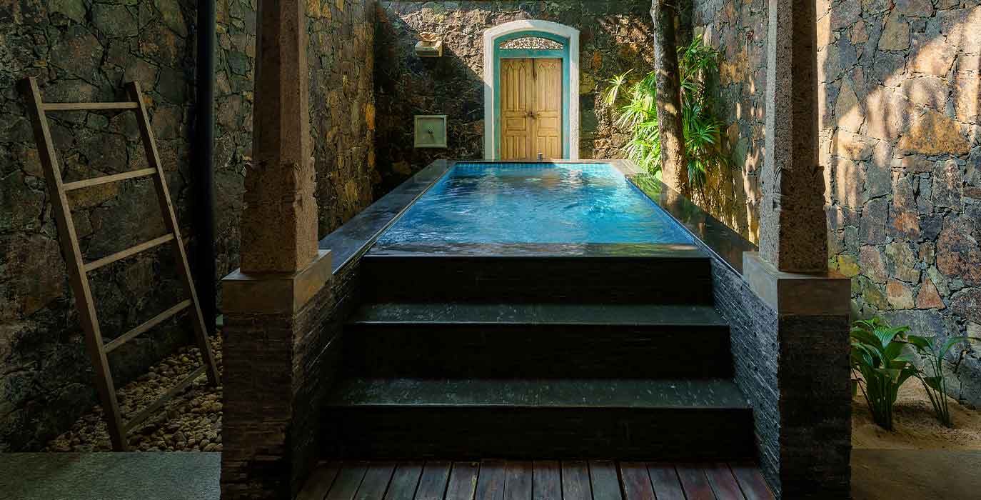 Royal indigo Suite-Room